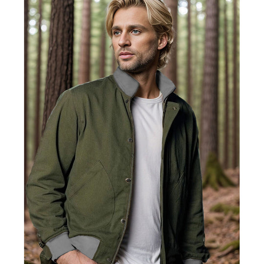 Herren leichte Steppjacke mit praktischen Seitentaschen und modernem Kragen EB
