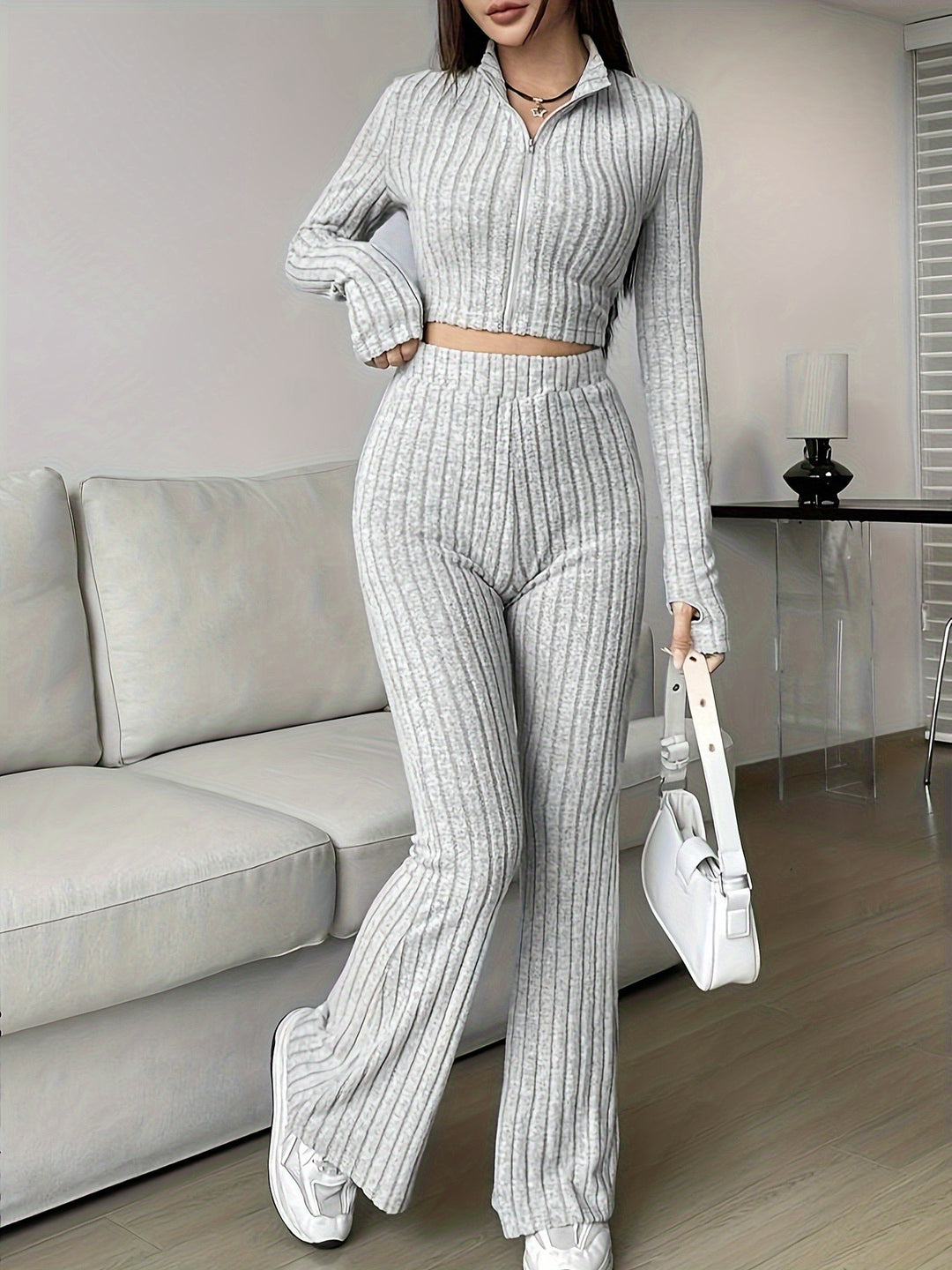Damen Modisches Strick-Set mit cropped Oberteil und weitem Hosen EB
