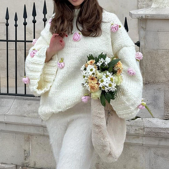 Damen nan Oversize-Strickpullover mit 3D-Blütenapplikationen und weiten Trompetenärmeln EB