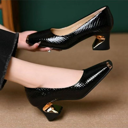 Damen elegante Pumps mit glamourösem goldenen Absatz und strukturiertem Leder EB