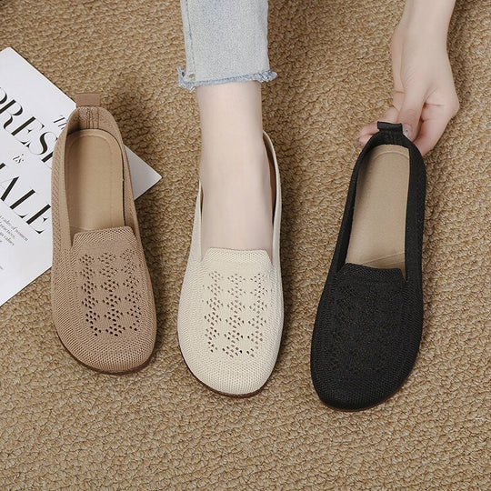 Damen Bequeme Slip-On Schuhe mit modischem Lochmuster EB