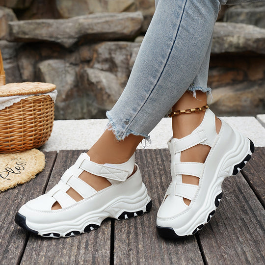 Damen  sportive Plateau-Sandalette im Sneakerstil mit verstellbaren Riemen und dämpfender EVA-Sohle EB