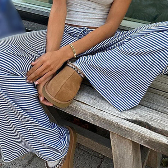 Damen Bequeme und luftige Sommerhose mit Streifenmuster und elastischem Bund EB