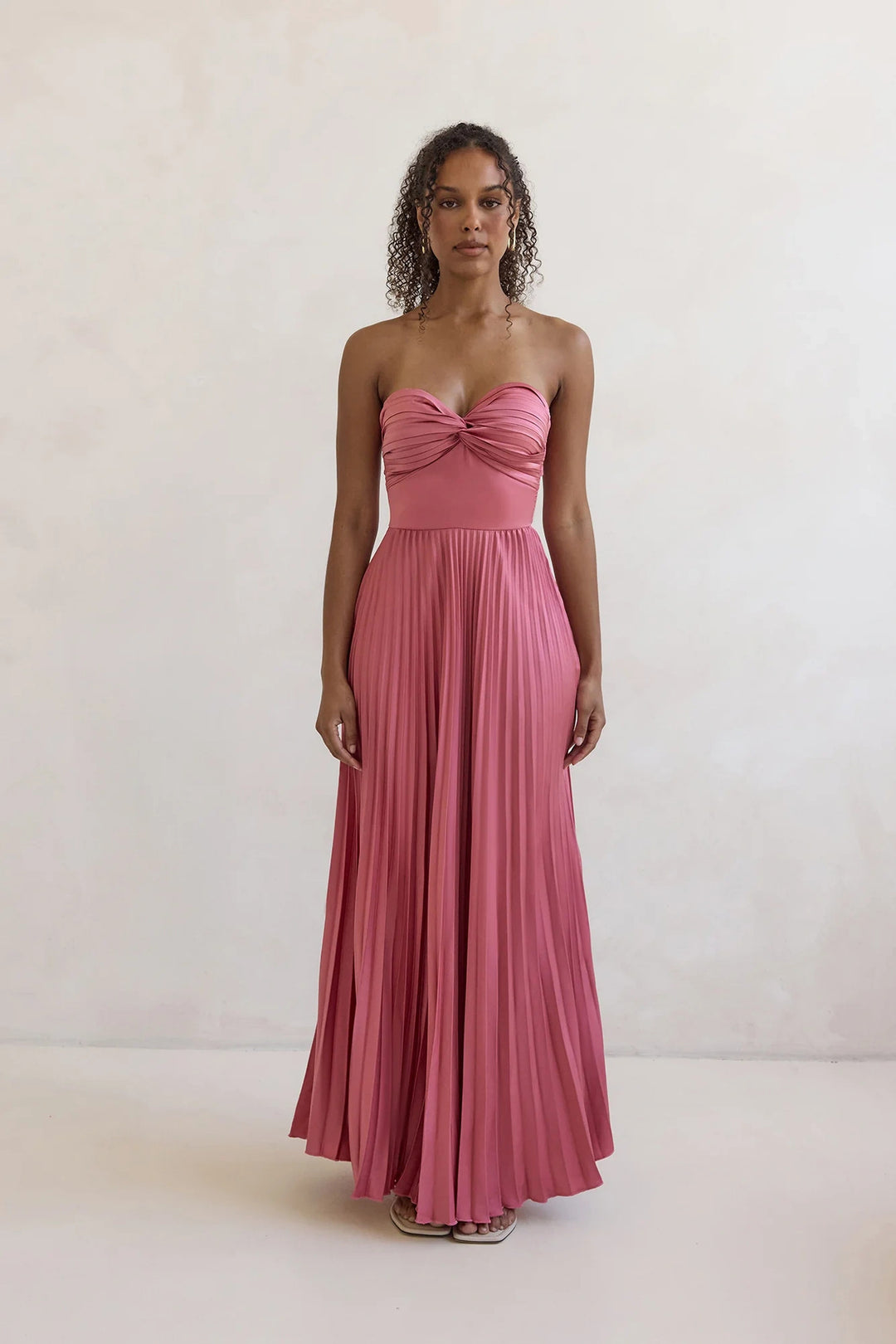 Damen Langärmliges Plisseekleid mit elegantem Oberteil und fließendem Rock EB