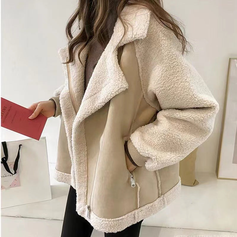 EB | Overgrößed Plüschjacke