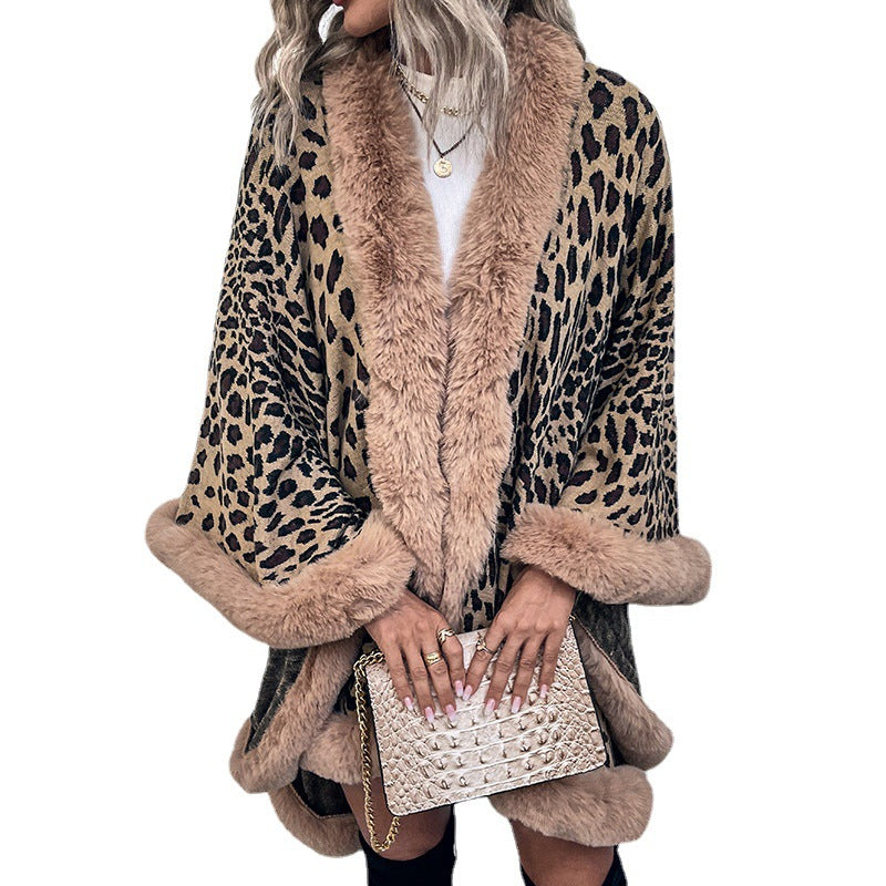 Damen kuscheliger Poncho mit luxuriösem Kunstfellbesatz und Leopardenmuster EB