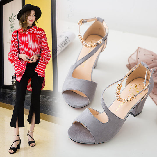 Damen elegante Riemchen-Pumps mit goldenen Akzenten Heidi Mode