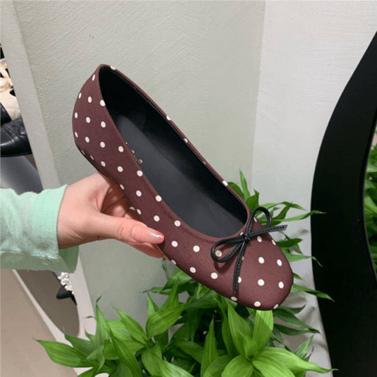 Damen Ballerinas mit gepunktetem Muster EB