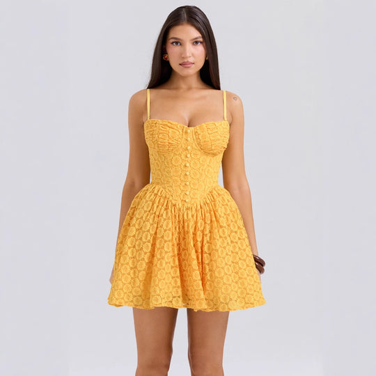 Damen Sommerliches Bustierkleid mit verspieltem Volant und raffinierten Knopfdetails EB