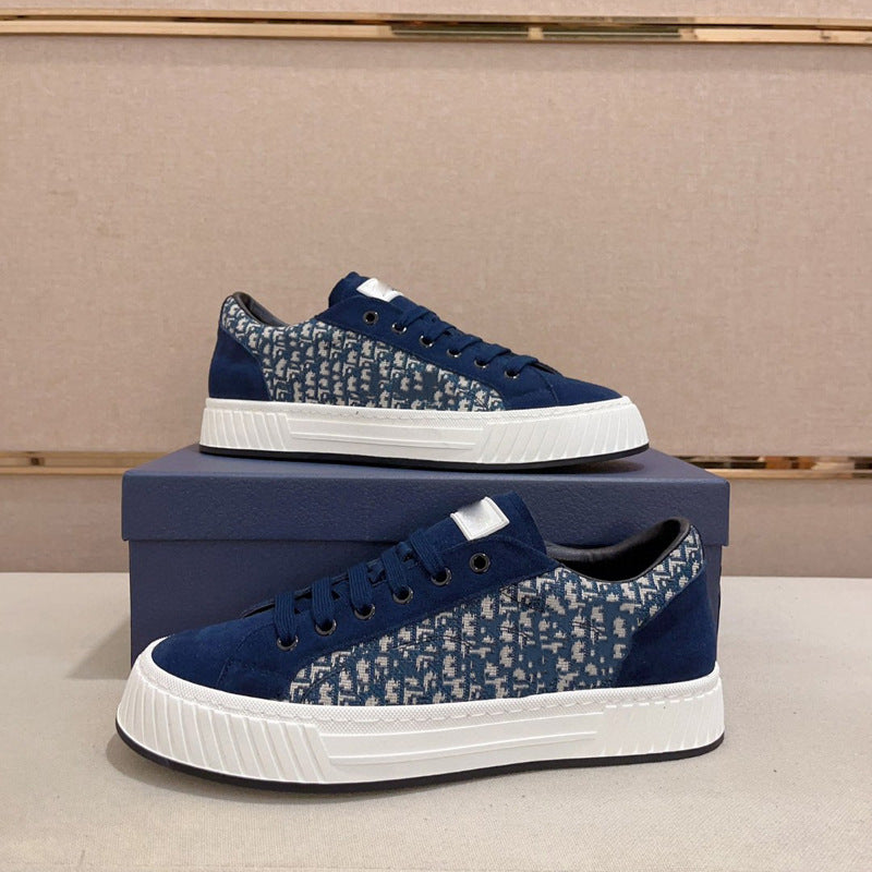 Damen modische Sneakers aus hochwertigem Wildleder mit eleganter Druckstruktur EB