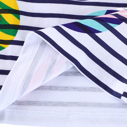 Jungen T-Shirt mit lebhaftem Weltraumdesign EB