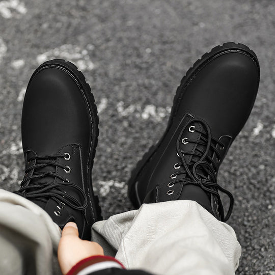 Damen Winterstiefel mit rutschfester Profilsohle und isolierendem Futter EB
