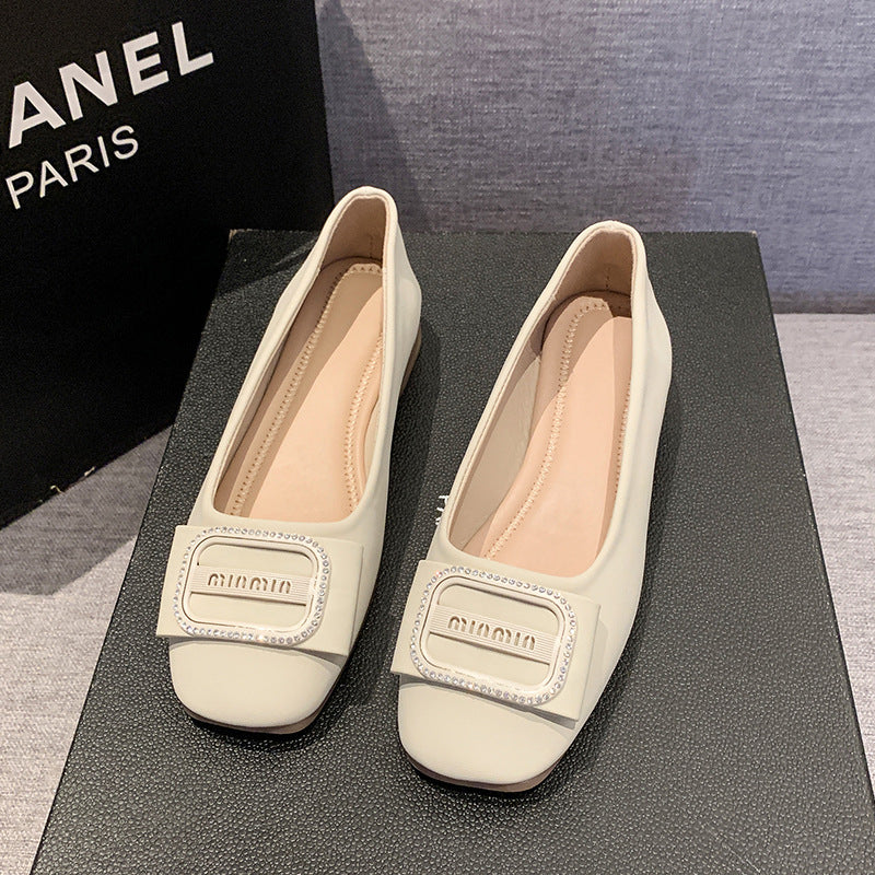 Damen Ballerinas mit elegantem Riemchen und komfortablem Fußbett EB