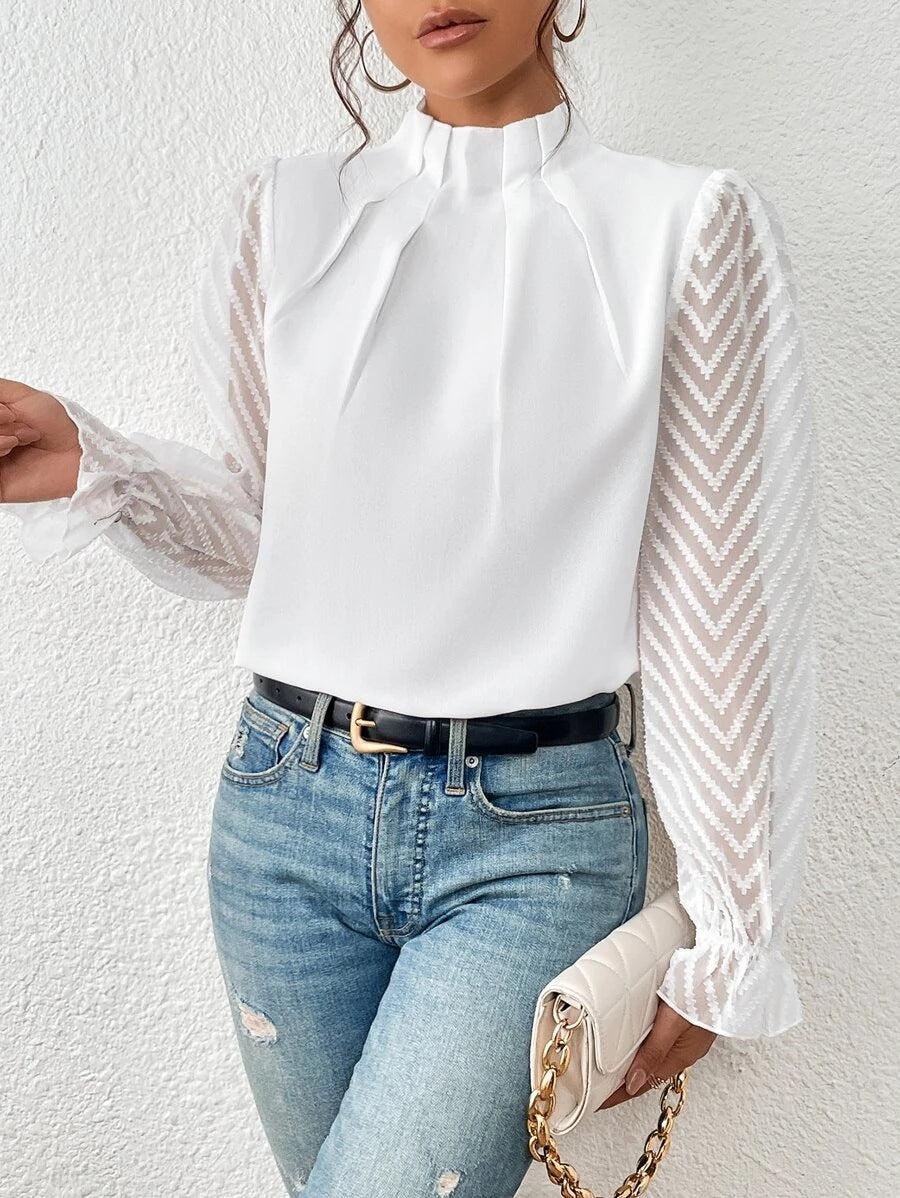 EB | Bluse mit Plissiertem Kragen und Transparenten Ärmeln Stilvoll und Feminin