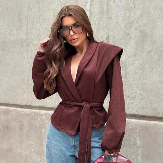 Damen Kunstlederjacke mit übergroßen Ärmeln und taillierter Silhouette EB