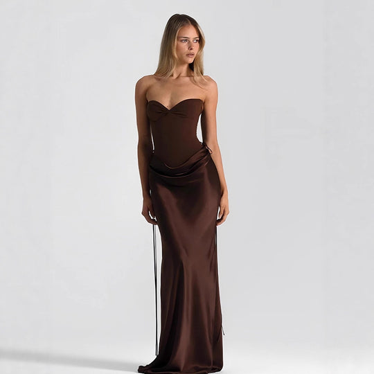 Damen Maxikleid mit elegantem Schnitt und raffinierten Drapierungen EB