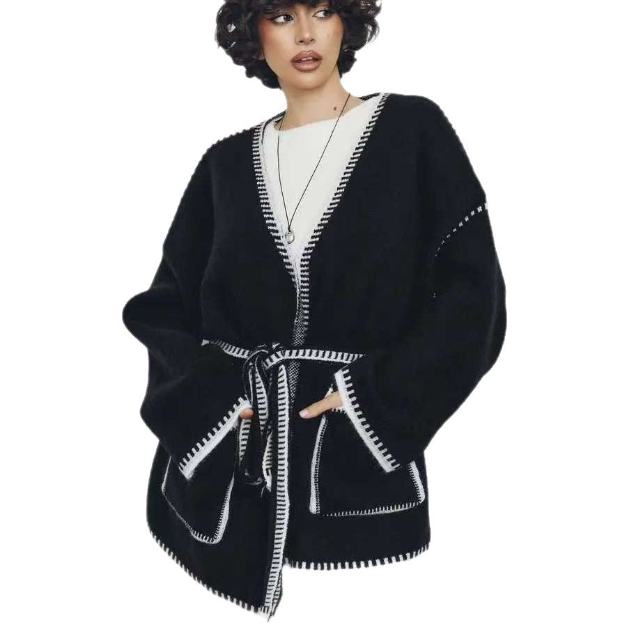 Damen Strickjacke mit weitem Schnitt und dekorativem Gürtel EB