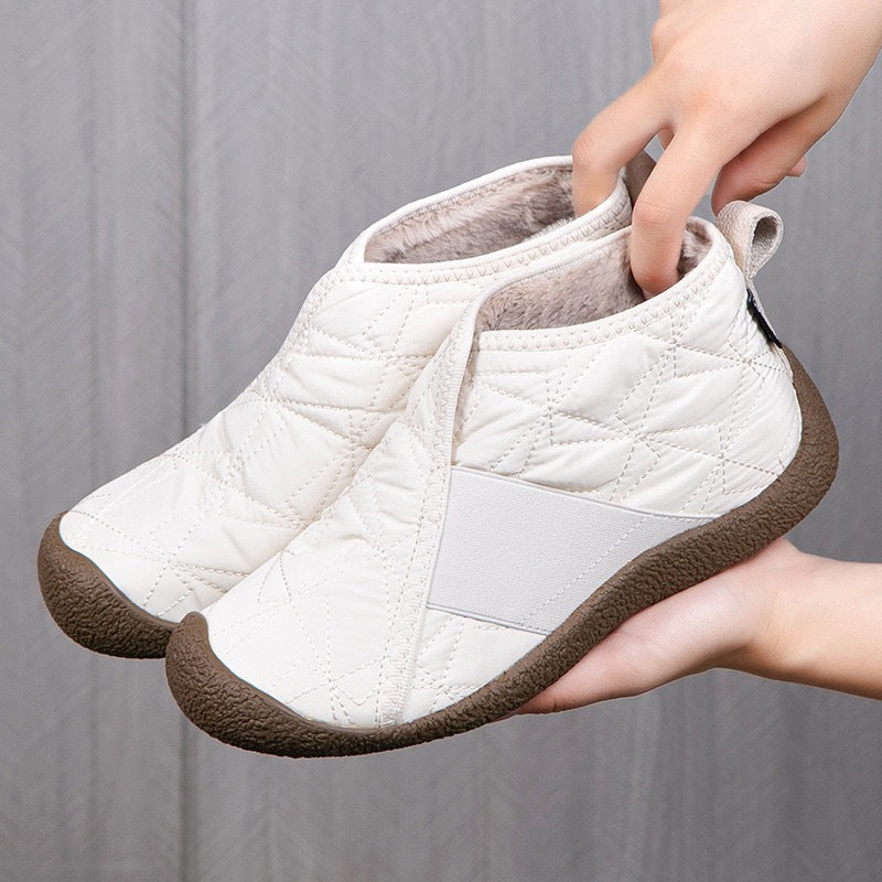 Damen Gemütliche Fleece-Hausschuhe mit rutschfester Sohle EB