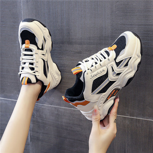 Damen Sportliche Sneakers mit dämpfender Laufsohle und atmungsaktivem Obermaterial EB
