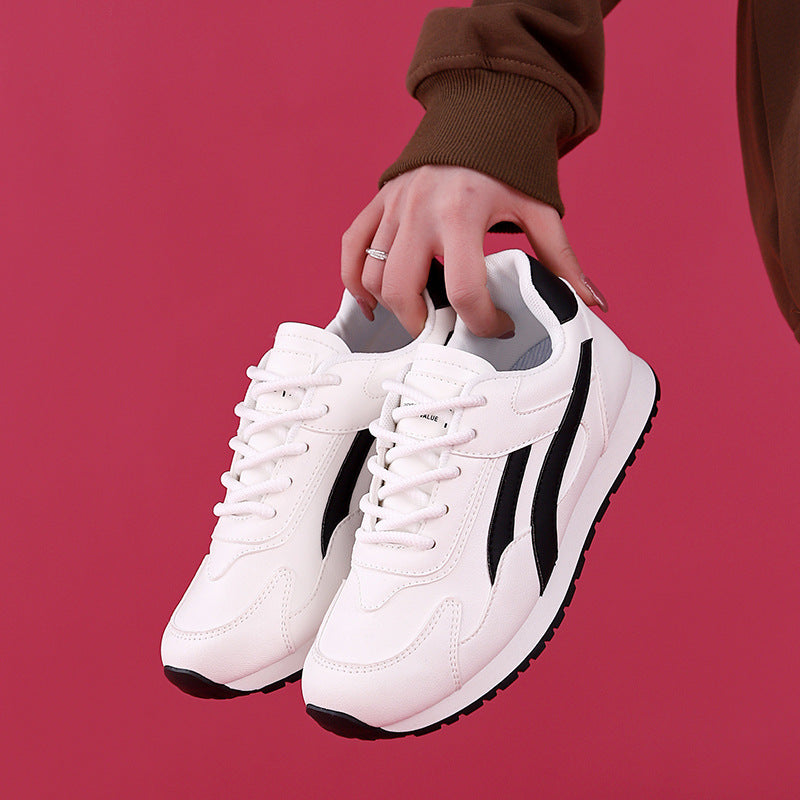 Damen Sportliche Sneakers mit hochwertigem Obermaterial und rutschfester Sohle EB
