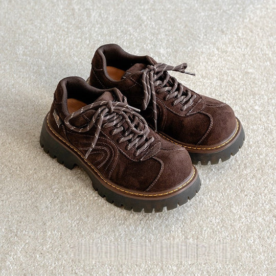 Damen Trendige Sneaker mit robustem Sohlenprofil und edlem Wildleder EB