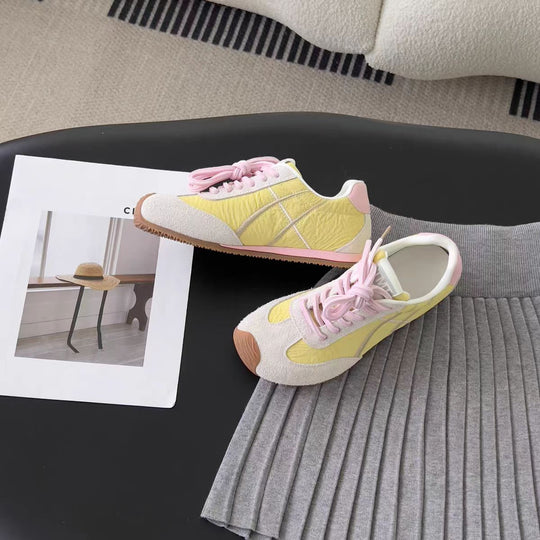 Damen Sportliche Sneakers mit atmungsaktiver Obermaterialstruktur und trendigem Design EB