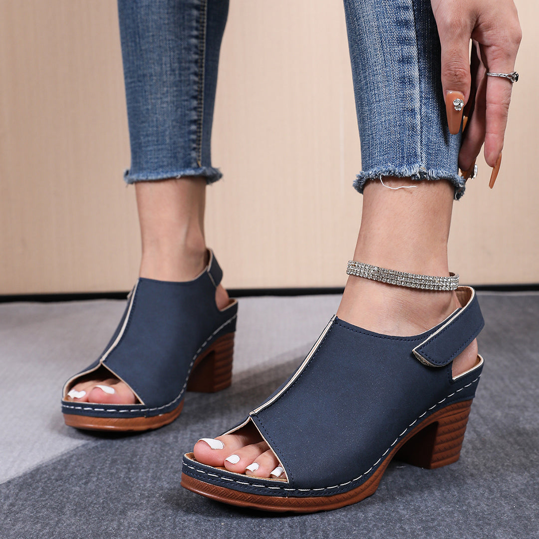 Damen Clogs mit elegantem offenes Design und komfortablem Blockabsatz EB