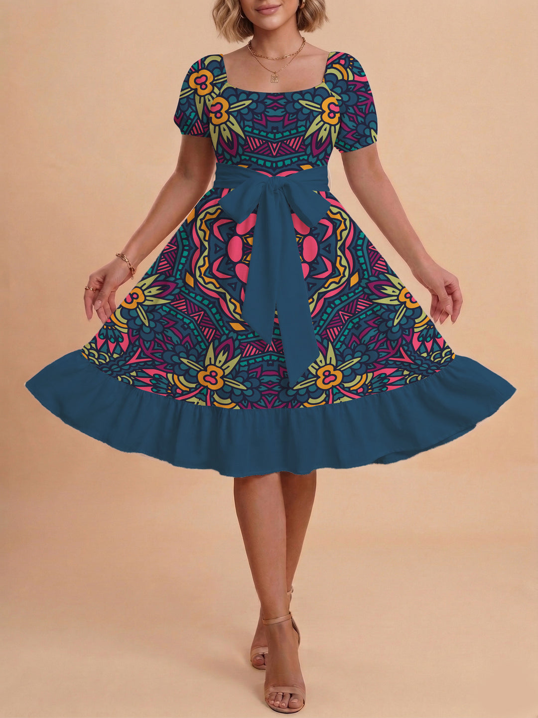 Damen A-Linien-Kleid mit floralen Motiven und taillierbarem Gürtel EB