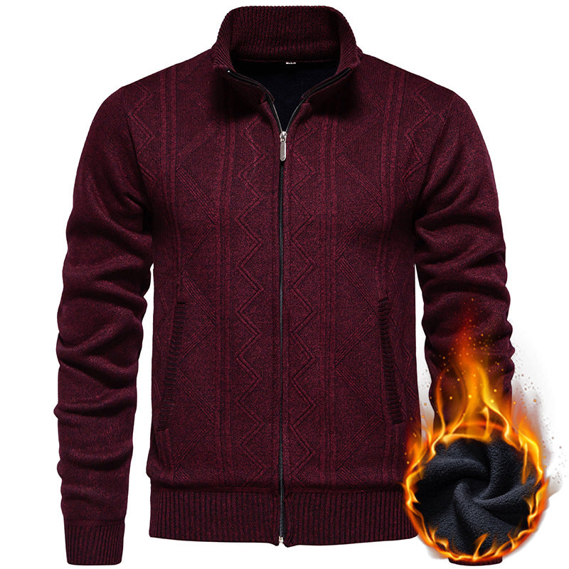Herren Strickjacke mit Zopfmuster und hohem Stehkragen EB