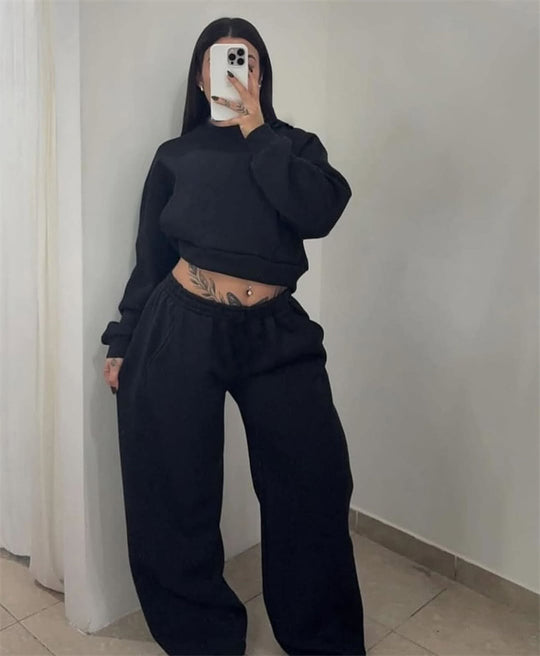 Damen Cropped-Sweatshirt mit hohem Rundhalsausschnitt und elastischer Tunnelzug Wide-Leg Jogginghose Set Eichborn Berlin