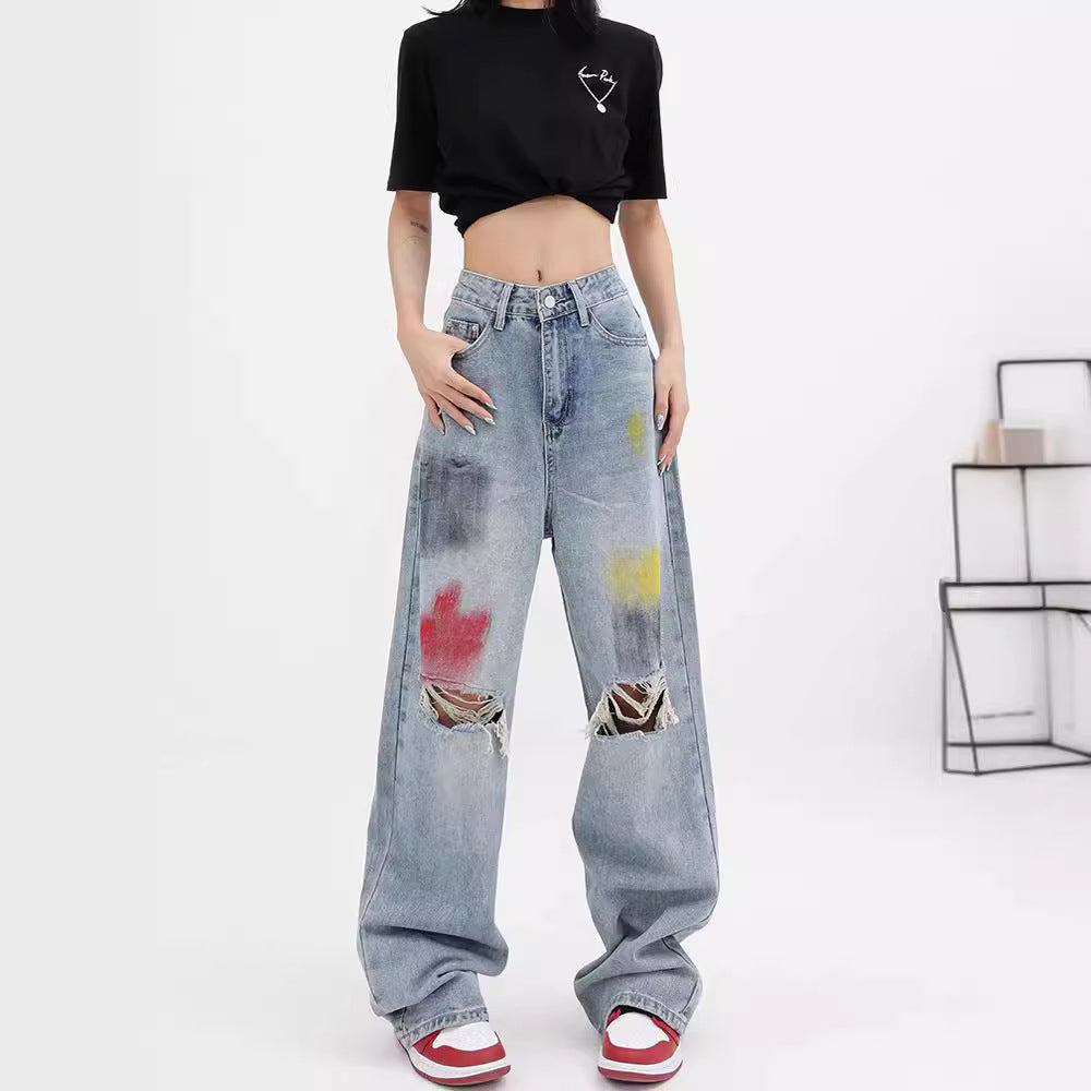 Damen Weite Destroyed Jeans mit bunter Akzentuierung und modischen Rissen EB