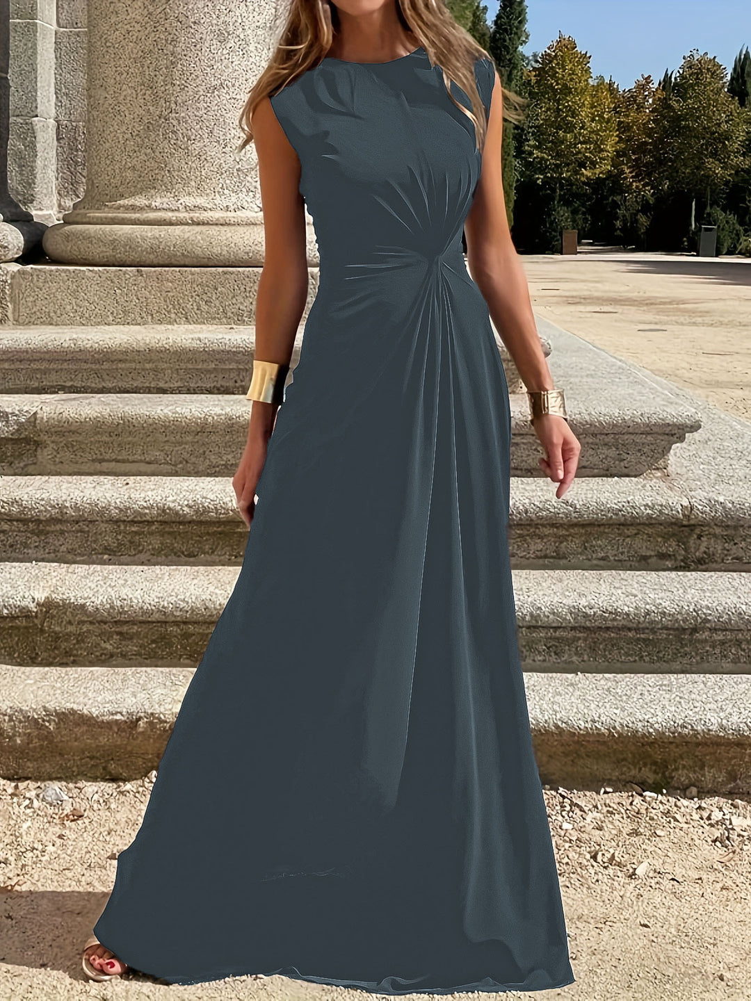 Damen Maxikleid mit elegantem Wickeldesign und schmeichelndem Schnitt EB