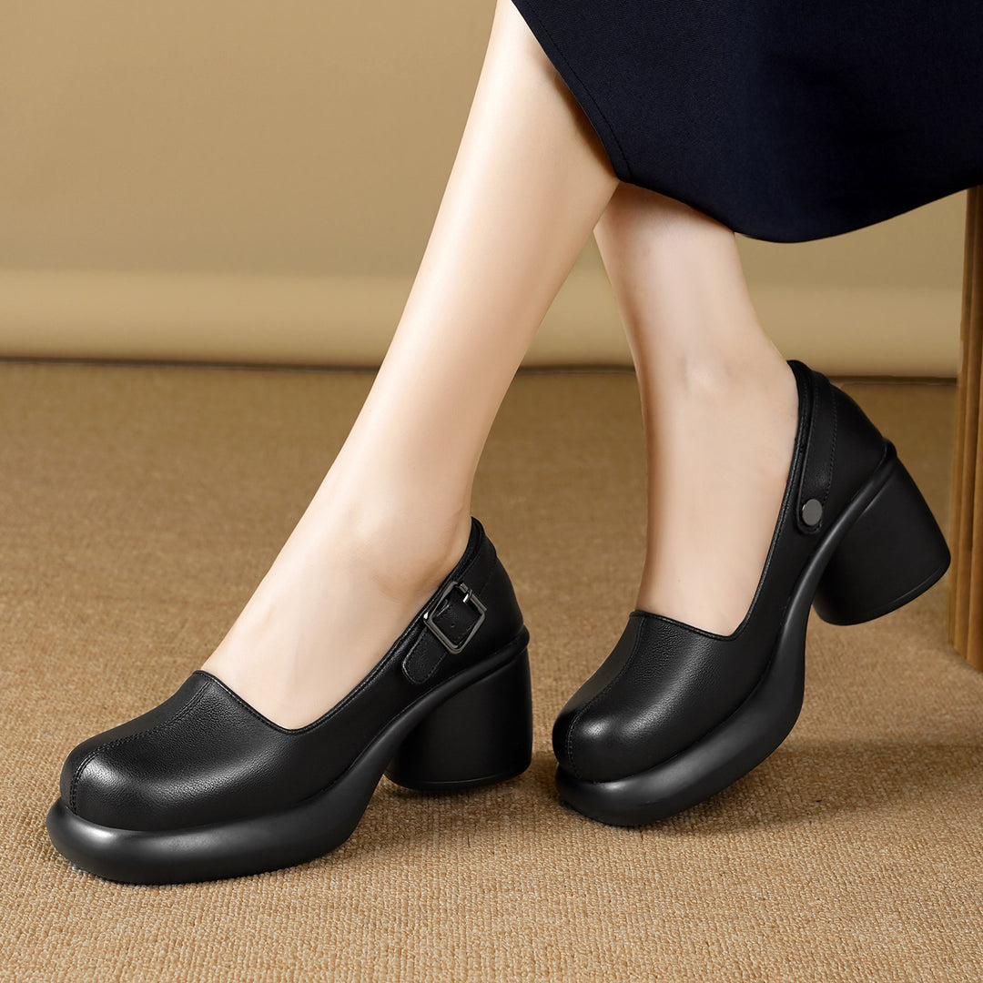 Damen Pumps mit elegantem Blockabsatz und modischem Riemen EB