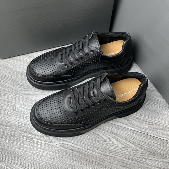 Damen zeitlose Sneakers mit perforierten Details EB