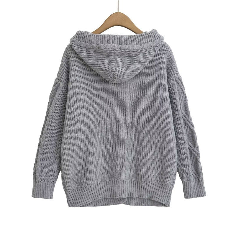 Damen Strickjacke mit Kapuze und modischem Zopfmuster EB