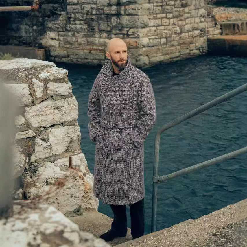 Herren eleganter Wollmantel mit Fischgrätmuster EB