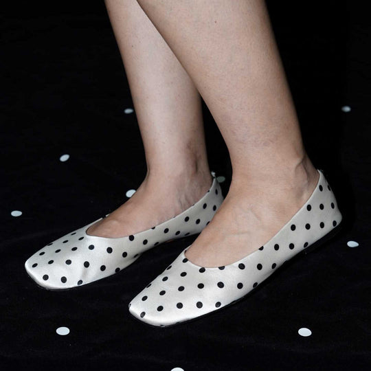 Damen Ballerinas mit glanzvoller Oberfläche und bequemer Innensohle EB