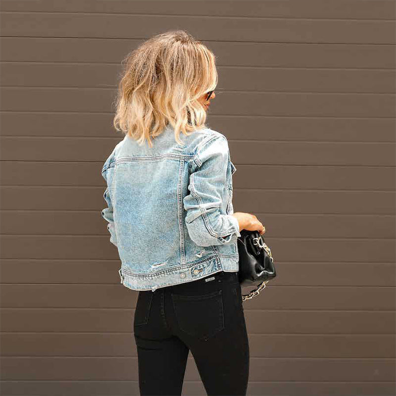 Damen Court Denimjacke im lässigen cropped Stil mit Fransendetails EB