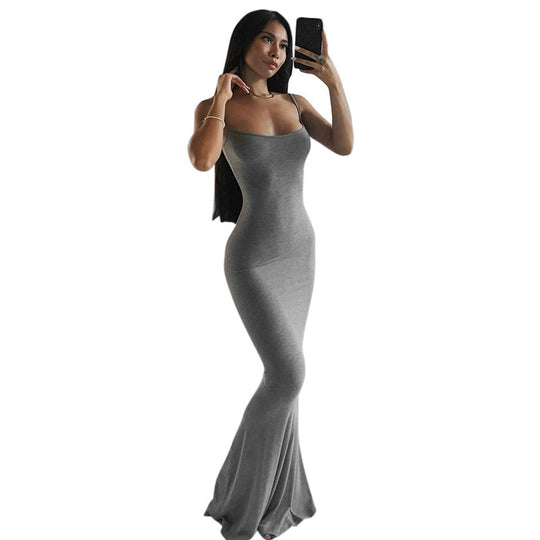Damen Elegantes Maxikleid mit Spaghettiträgern und fließendem Schnitt EB