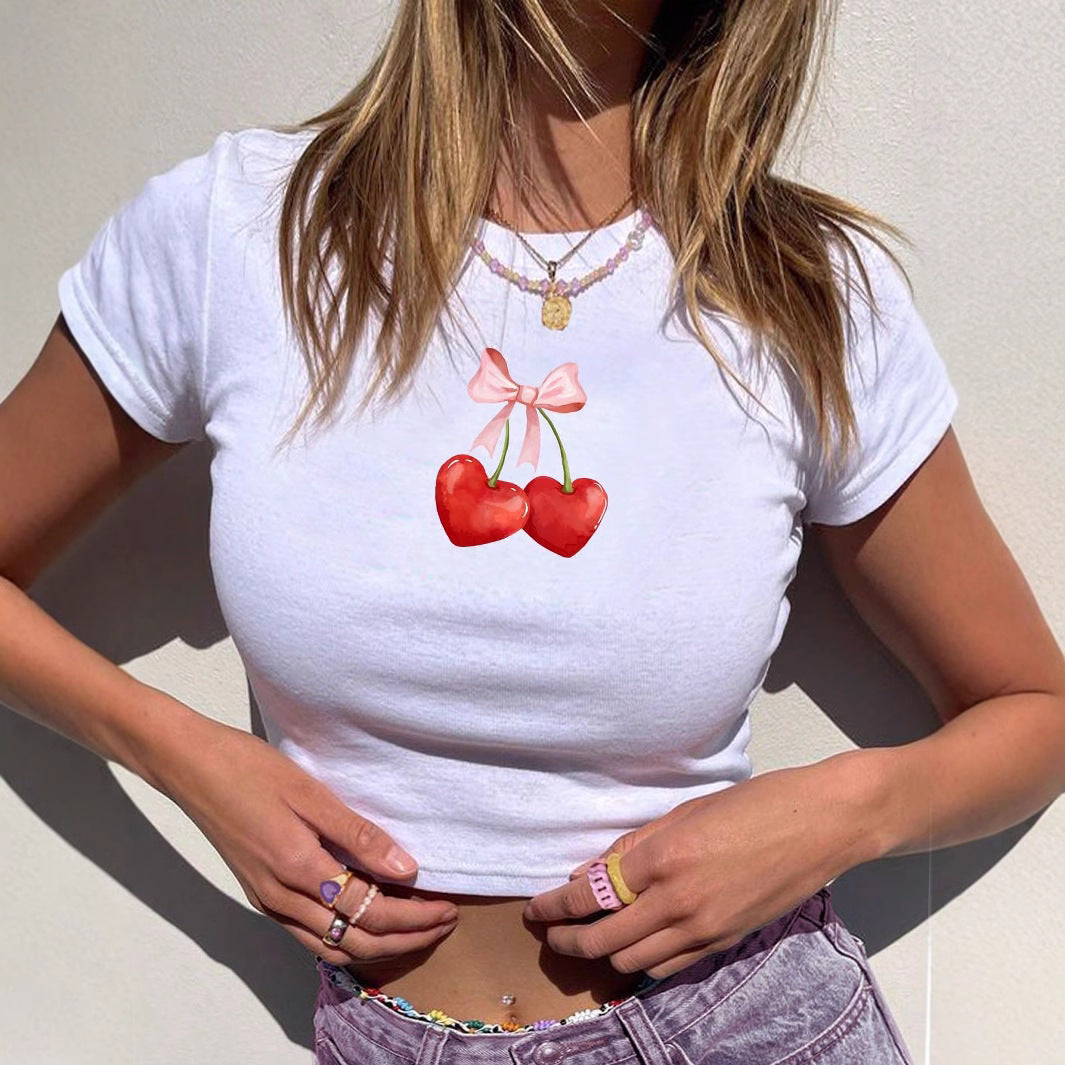 Damen Crop-T-Shirt mit frischem Kirschmotiv und verspieltem Schleifen-Design EB