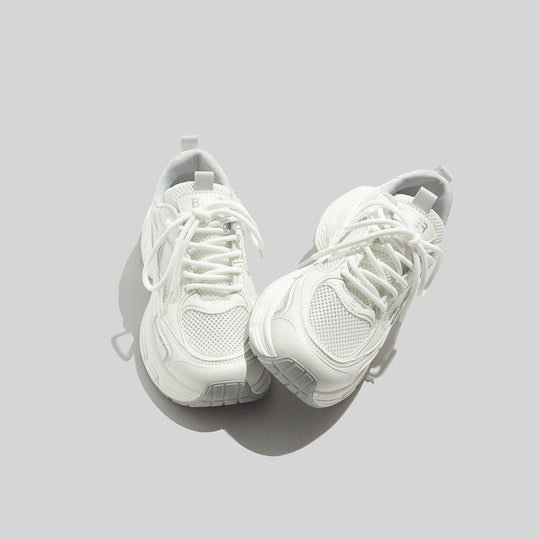 Damen Sportliche Sneakers mit atmungsaktiver Mesh-Oberfläche und gepolsterter Sohlenstruktur EB