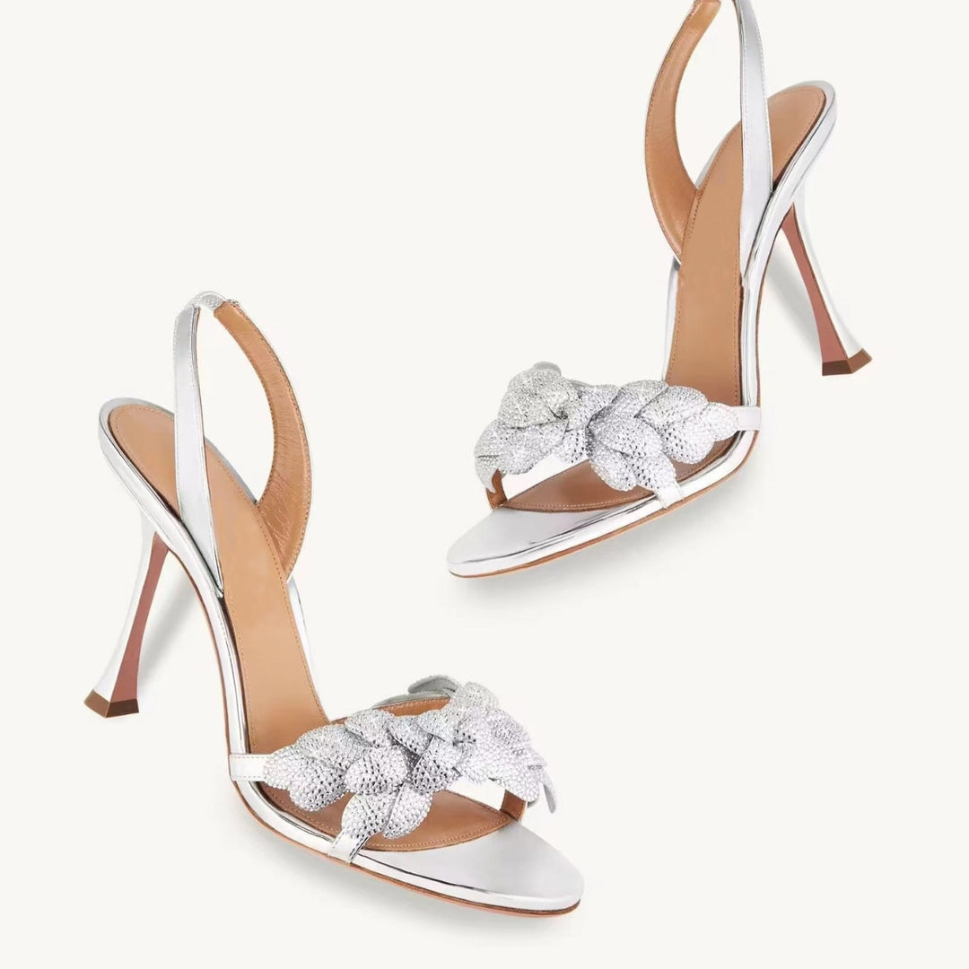 Femme Strappy High-Heeled Sandalen mit dekorativen Knotendetails EB
