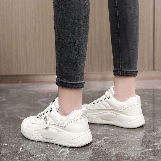 Damen Sportliche Sneakers mit gepolstertem Innenfutter und rutschfester Sohle EB