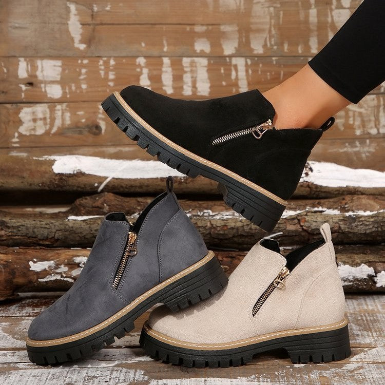 Damen Modische Stiefeletten mit seitlichem Reißverschluss und robustem Profil EB
