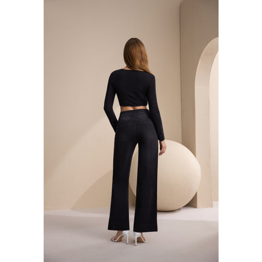 Damen weite High-Waist Jeans mit klassischem Schnitt und modernem Touch EB