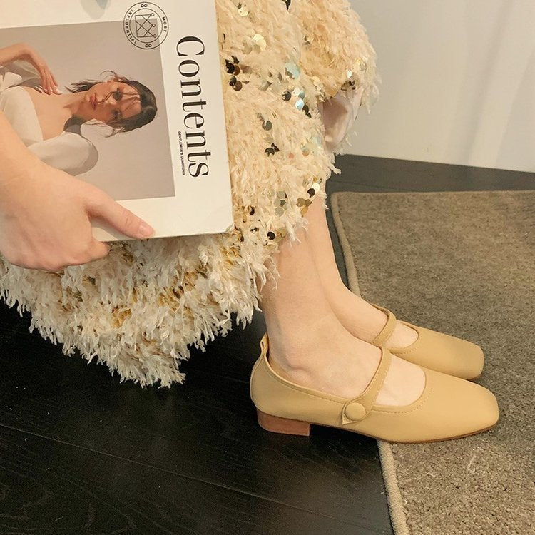 Damen Ballerinas mit elegantem Riemchen und hochwertiger Oberflächenstruktur EB