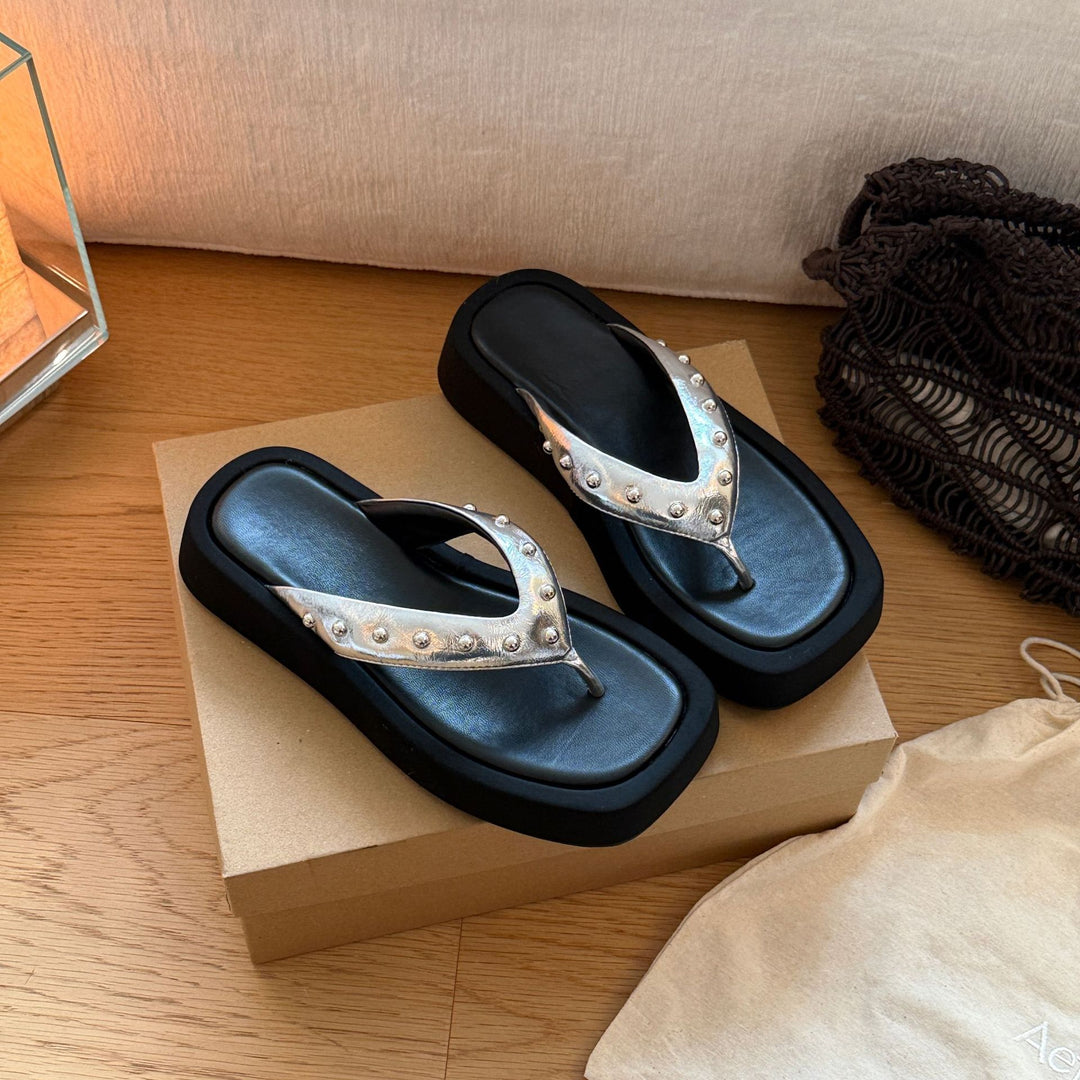 Damen modische Zehentrenner-Sandalen mit luxuriösem Nieten-Detail EB