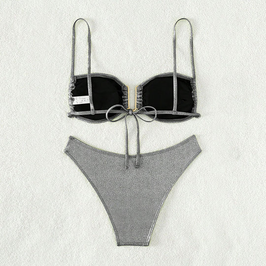 Damen glitzernder Bikini mit verstellbaren Trägern und elegantem Detail EB