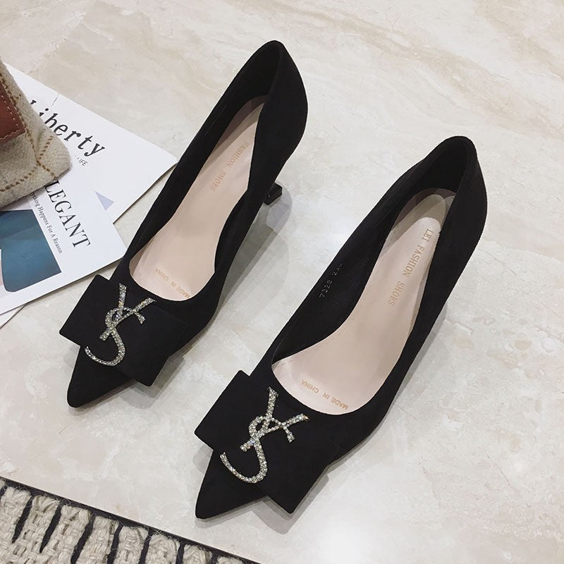 Damen Elegante Pumps mit Druckknopfdetail und schickem Blockabsatz EB