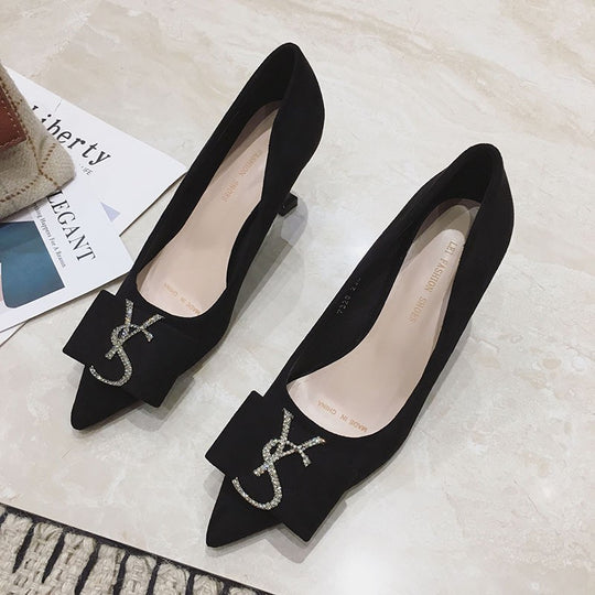 Damen Elegante Pumps mit Druckknopfdetail und schickem Blockabsatz EB